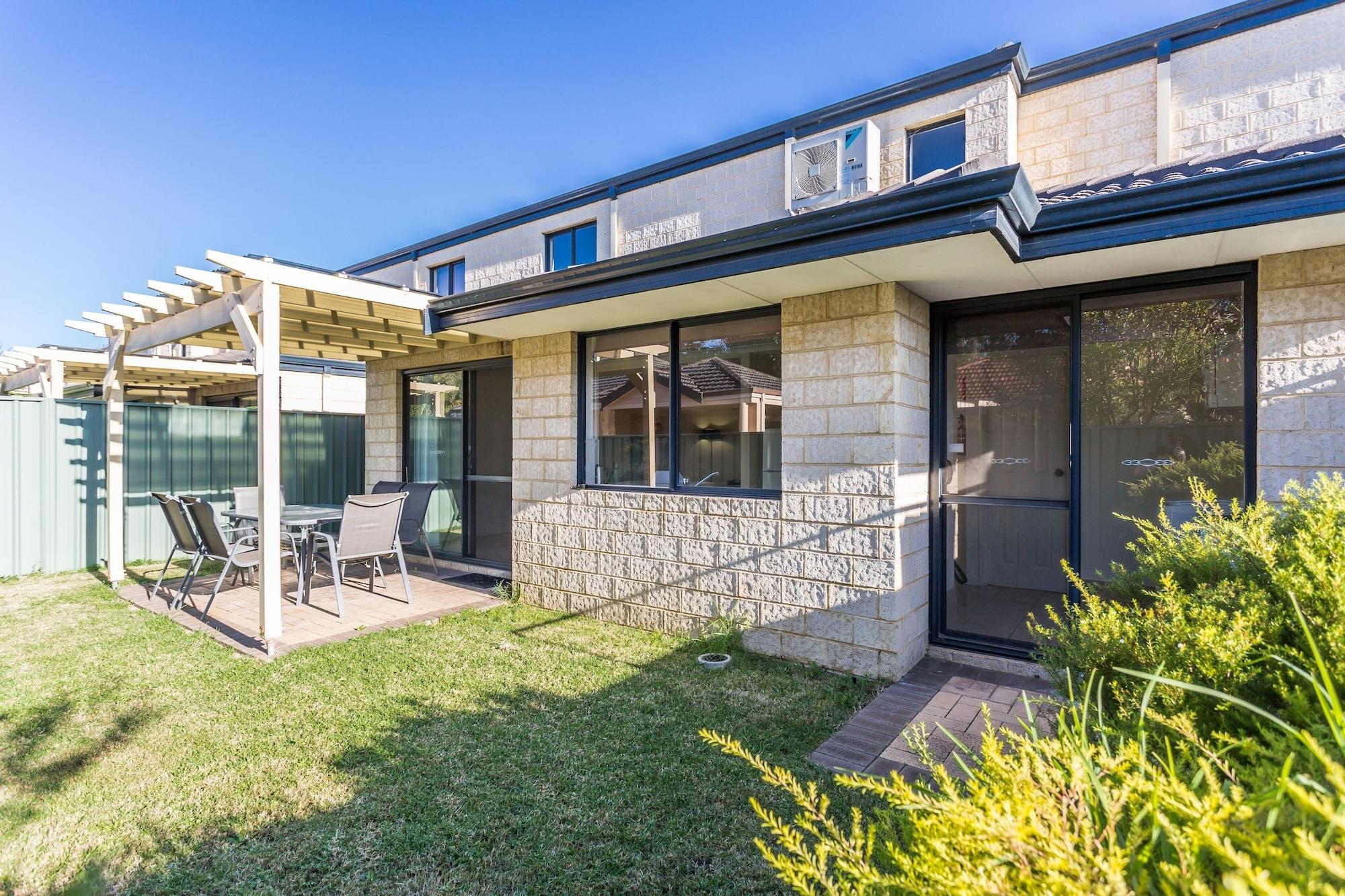 Country Comfort Perth Exterior foto